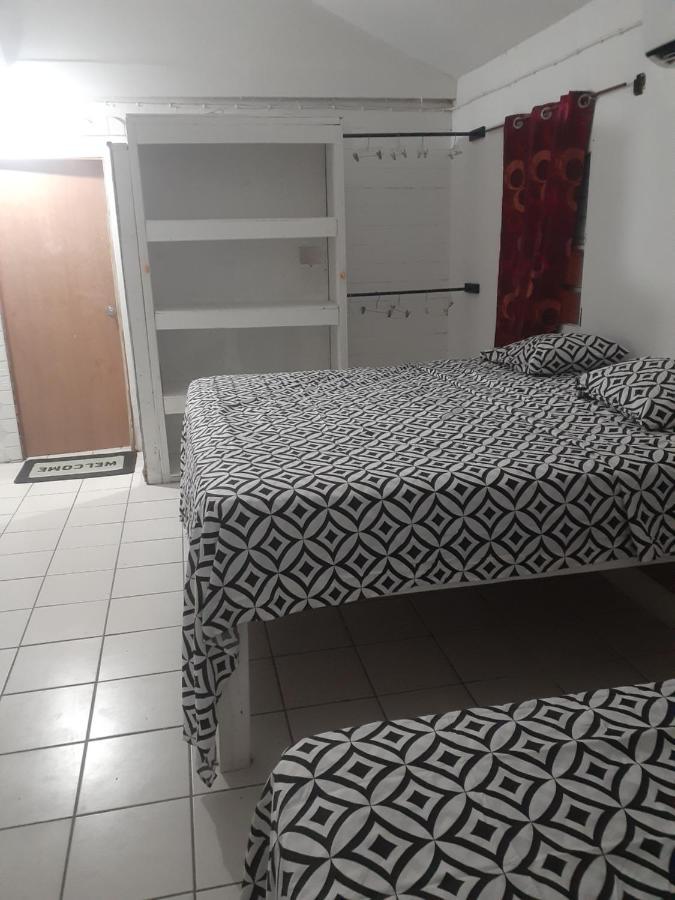 Calinago Friendly Family Sxm Bed & Breakfast ฟิลิปส์เบิร์ก ภายนอก รูปภาพ