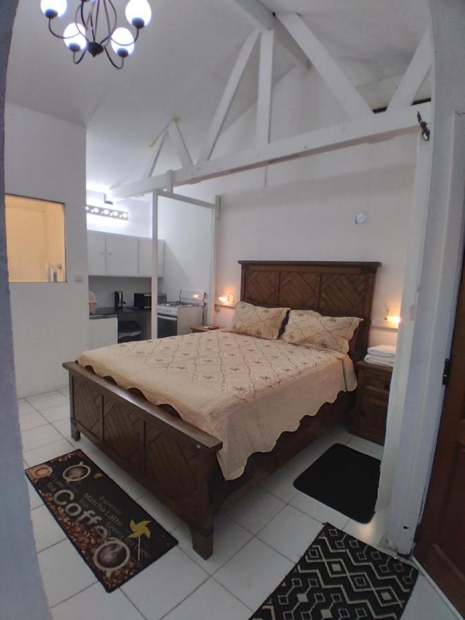 Calinago Friendly Family Sxm Bed & Breakfast ฟิลิปส์เบิร์ก ภายนอก รูปภาพ